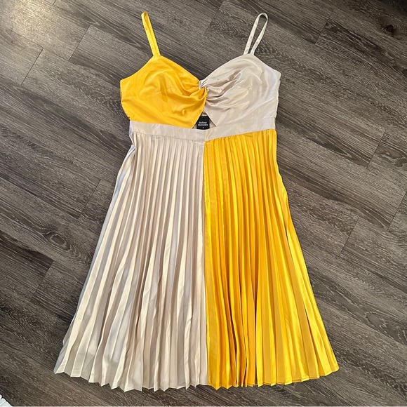 Eloquii Dresses & Skirts - Melissa Mercedes x ELOQUII Colorblocked Dress New